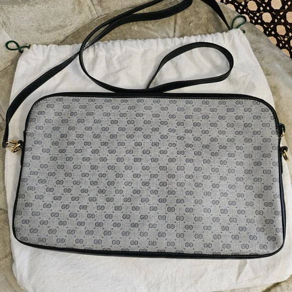 Authentic Vintage Gucci shoulder bag - Picture 3 of 8